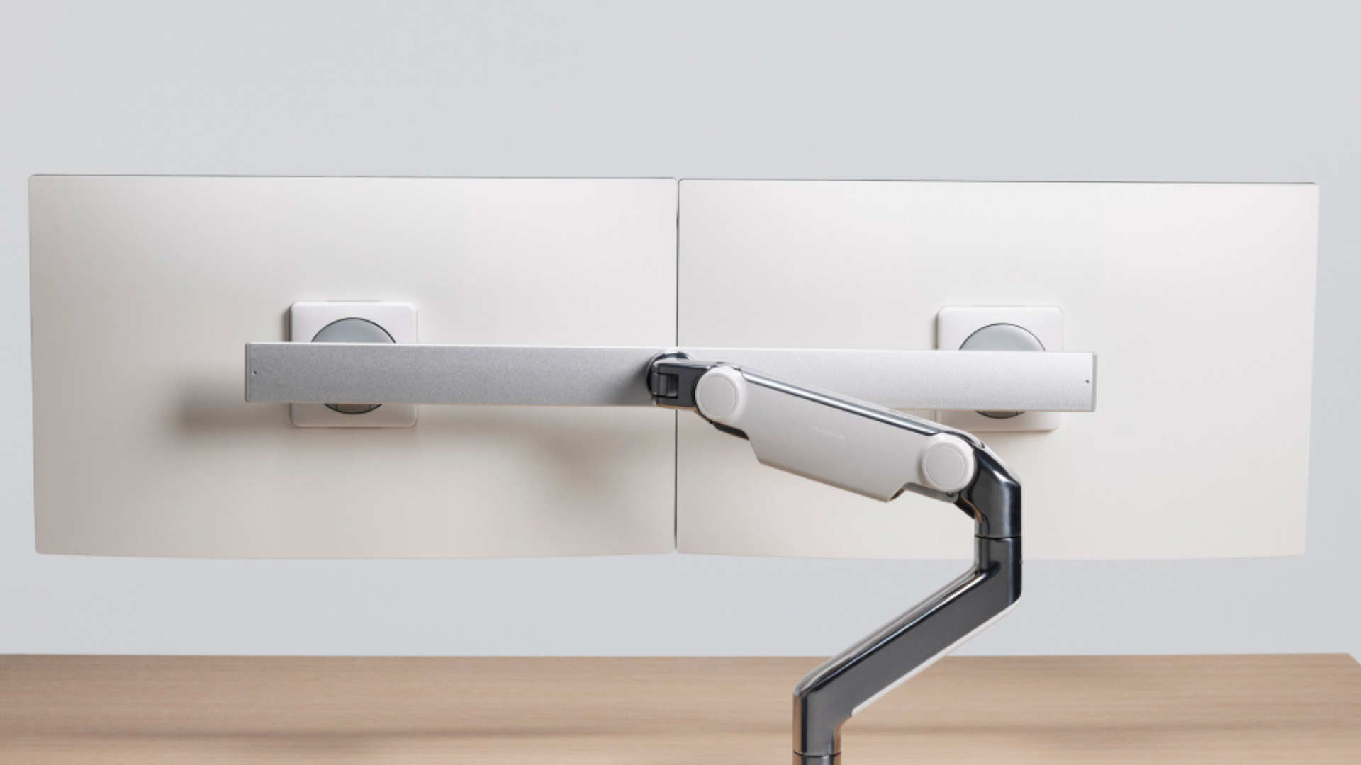monitor arms (1)