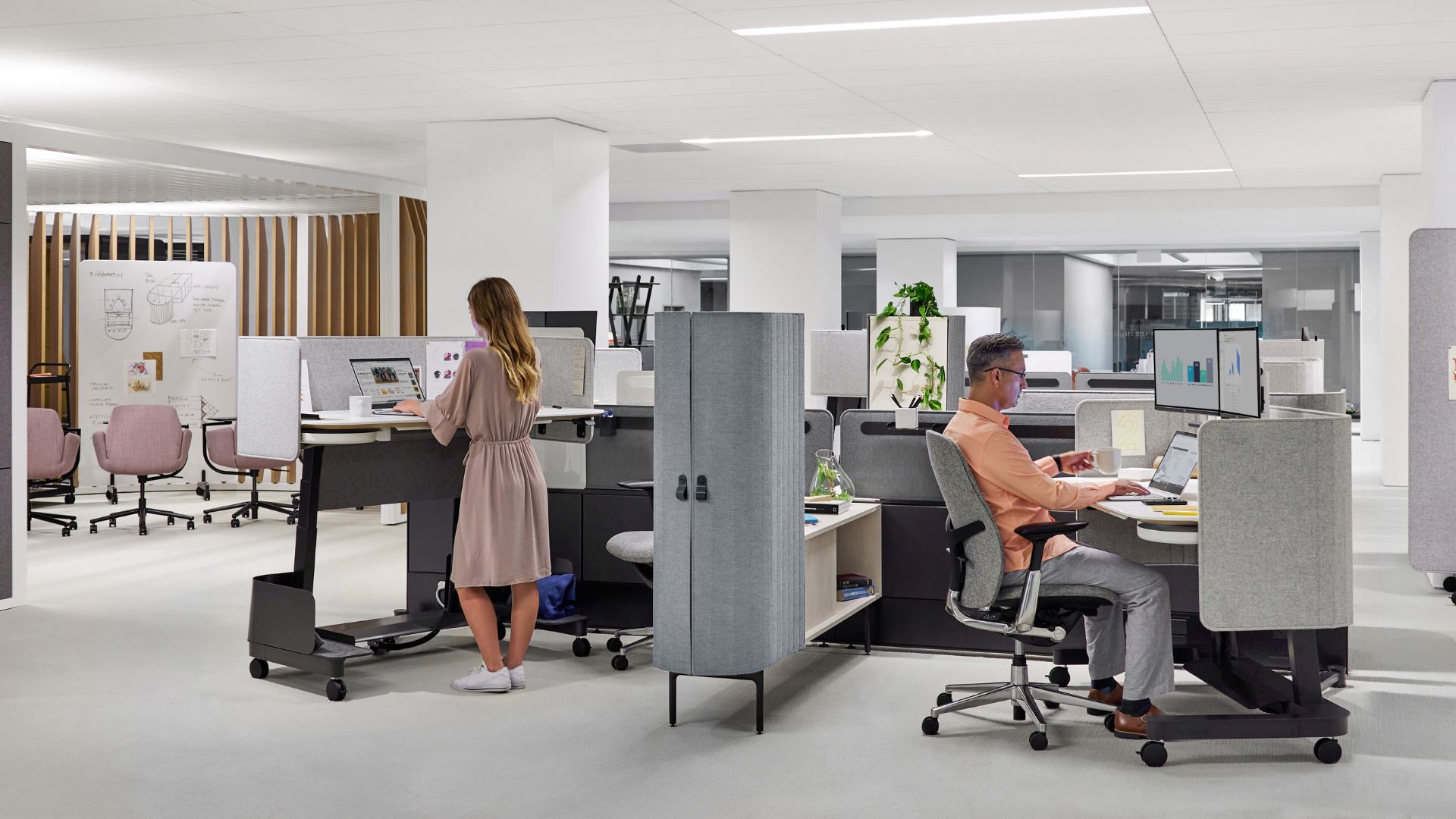 Contemporary Office Interiors - Designed for an ergonomic workplace,  designed for you. // Maars Living Walls M923 walls allow you to easily  customize your own colour, combination, and function of walls, creating